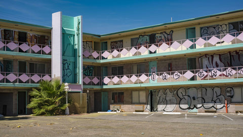 Terence Arschoot / Motel