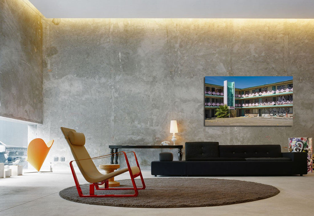 Terence Arschoot / Motel